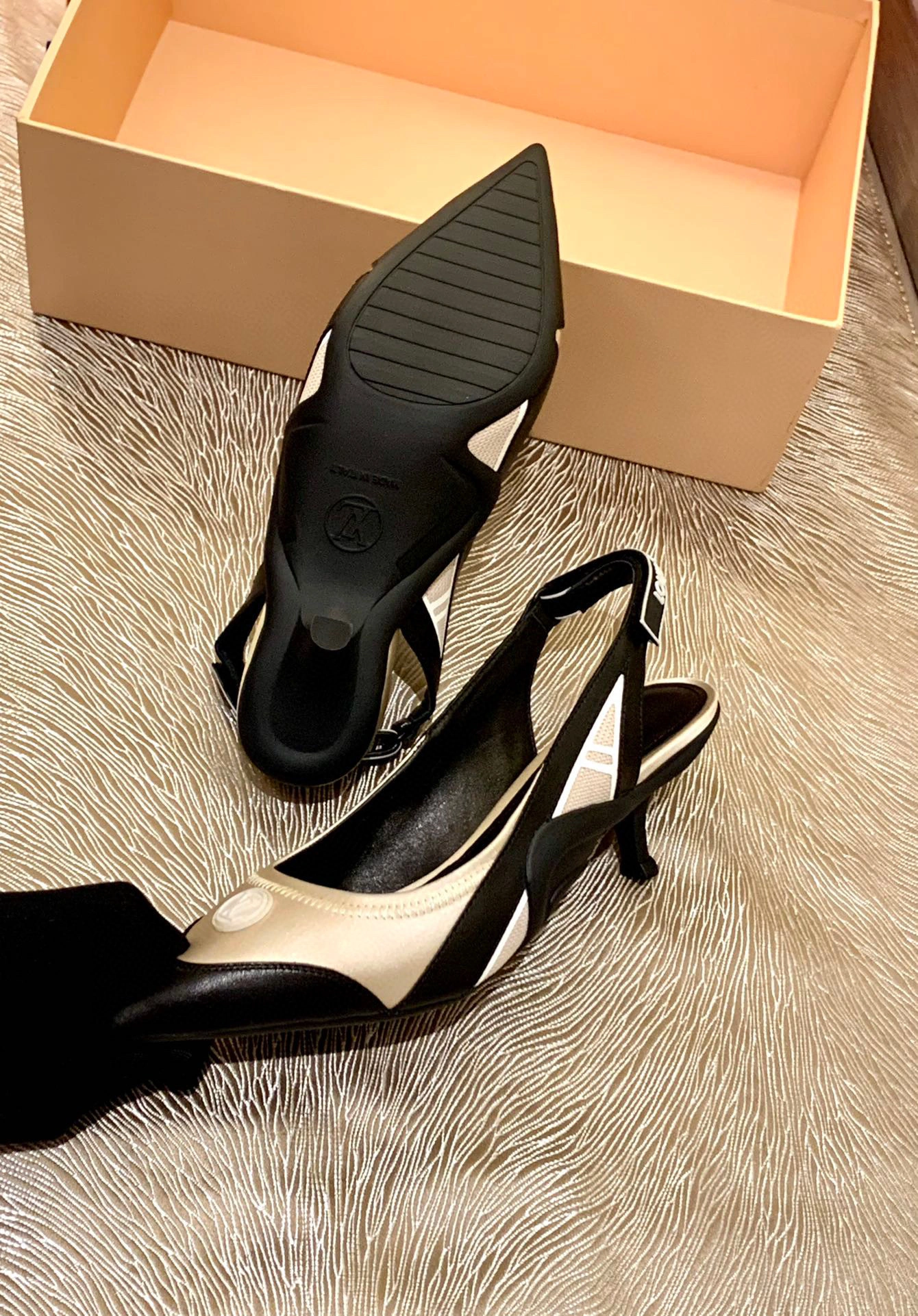 &coco-- 1A9QU4 Heel height5.5m item:B-X00E0710L